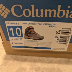 Columbia Women's Newton Ridge Plus Waterproof Amped Hiking Boots - Canyon Rose